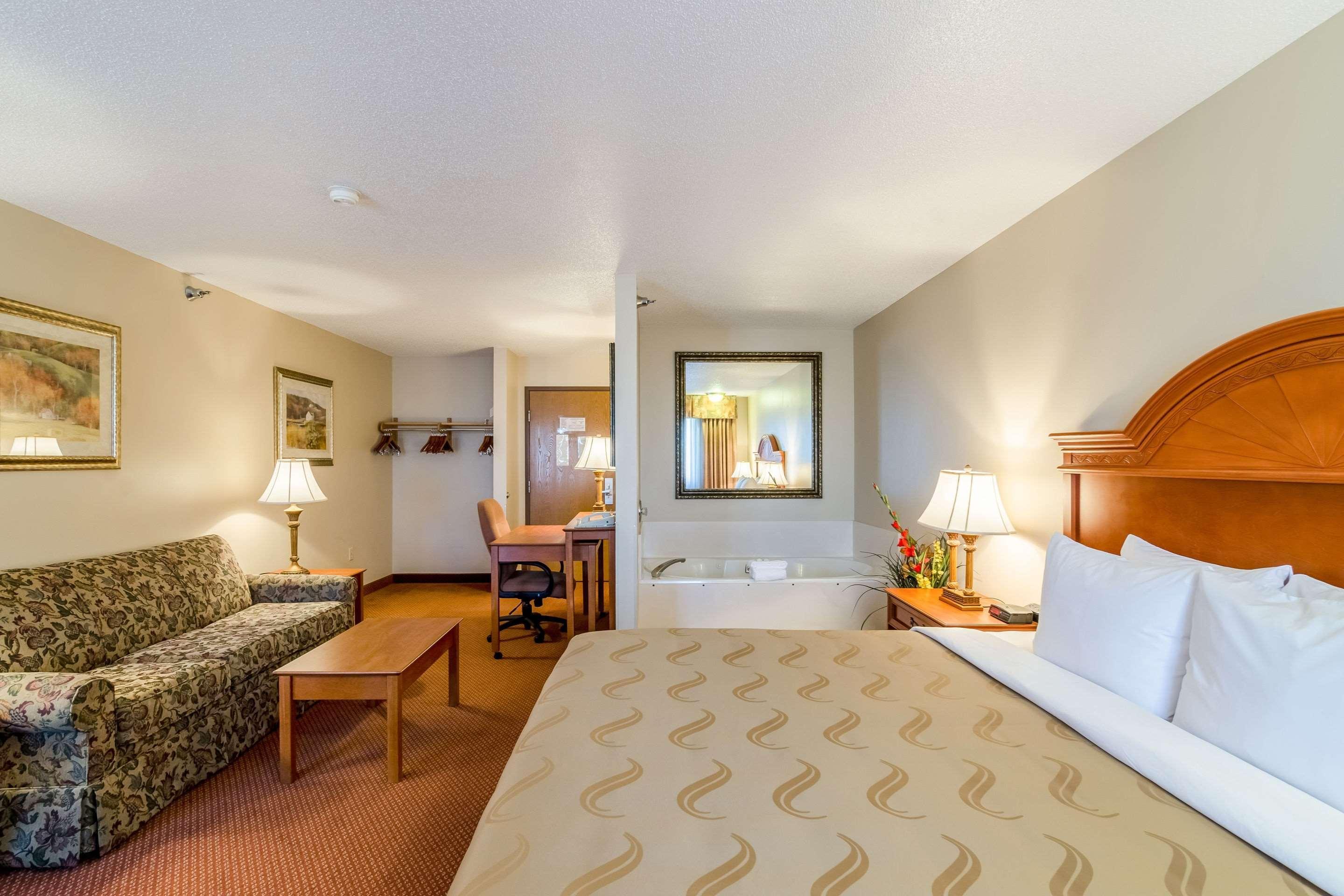 Quality Inn Alliance Dış mekan fotoğraf